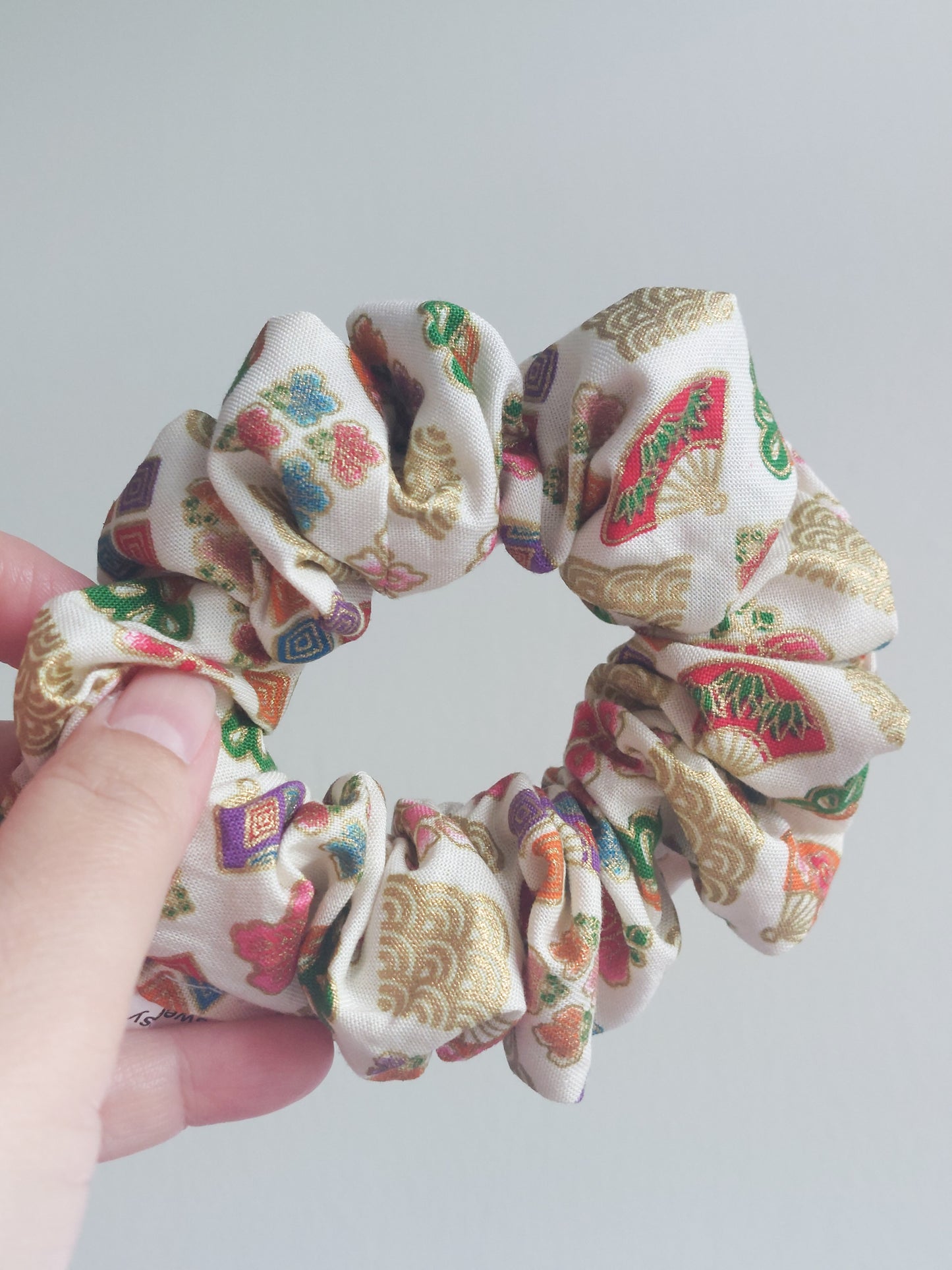 Little Fans scrunchies