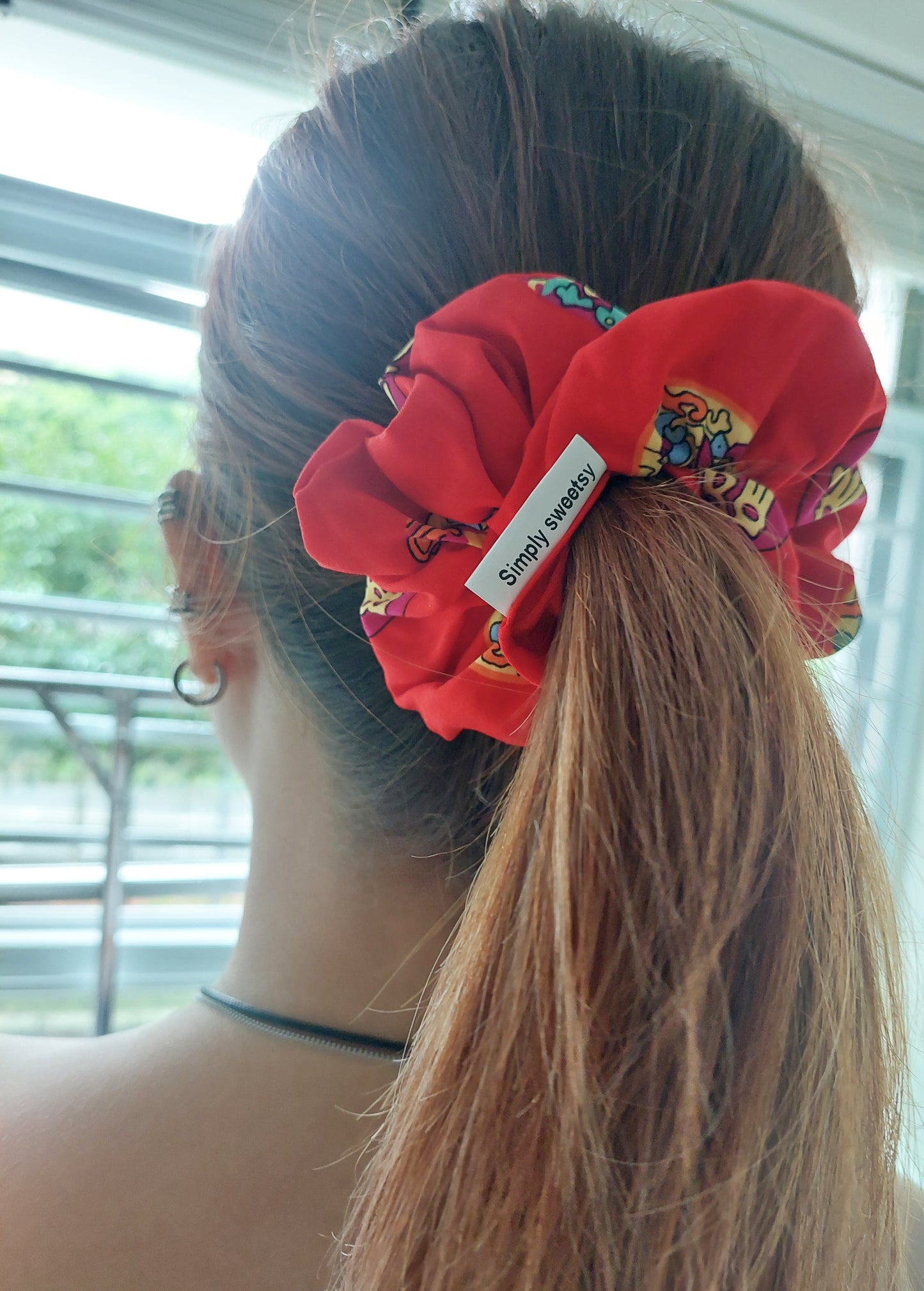 Miss Red scrunchies