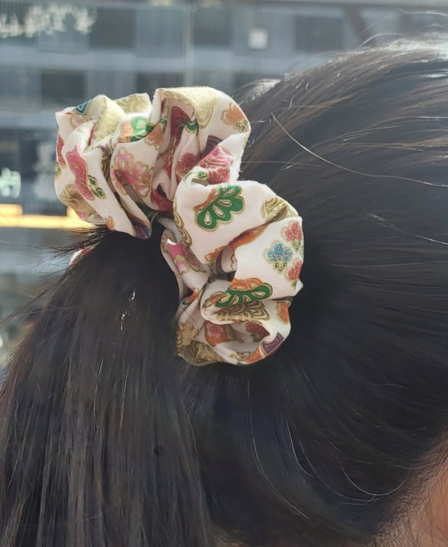 Little Fans scrunchies